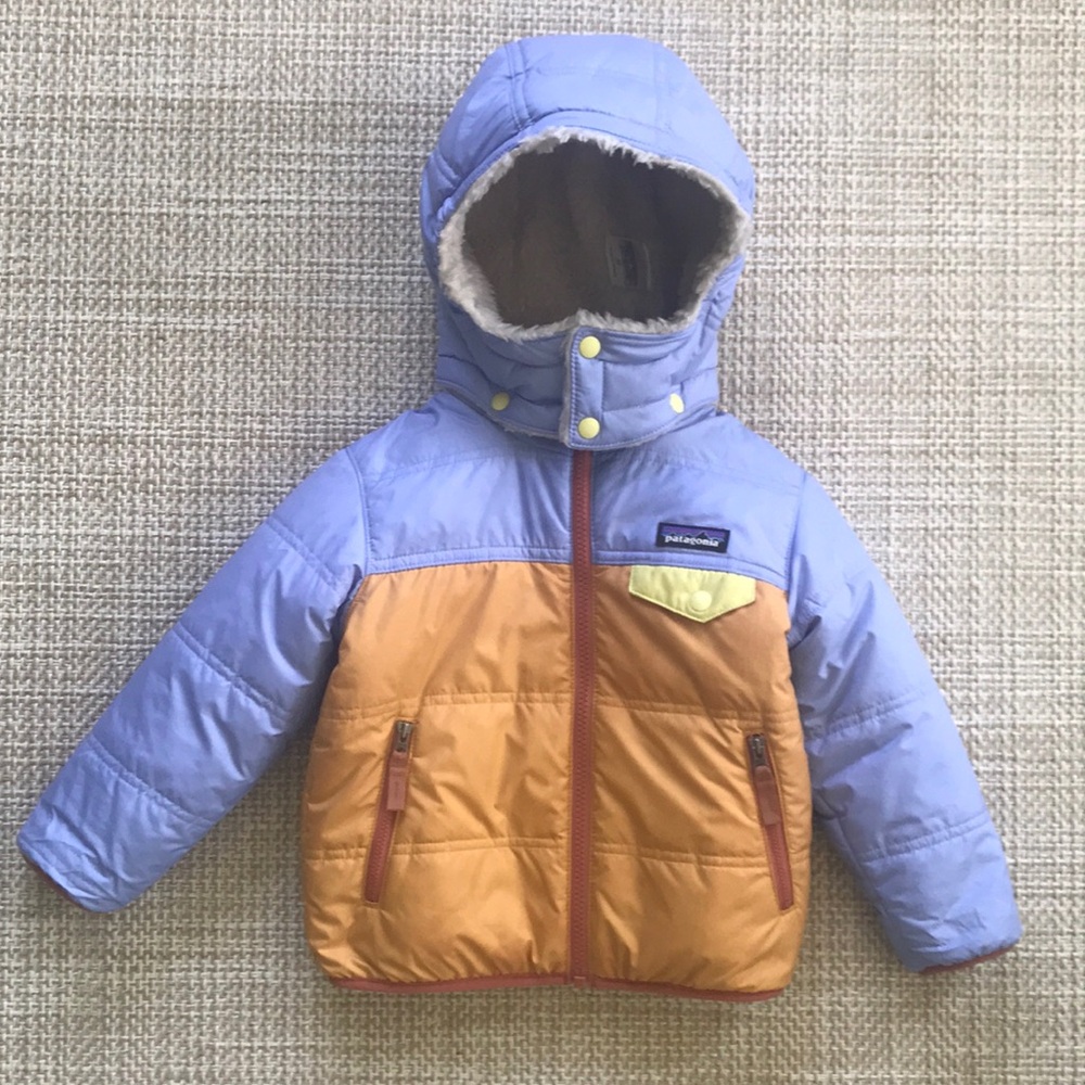 Patagonia Reversible Tribbles Jacket (size 3T)